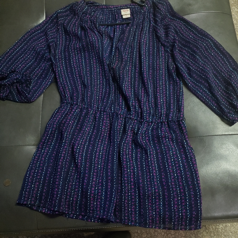 Navy blue blouse w/purple flowers